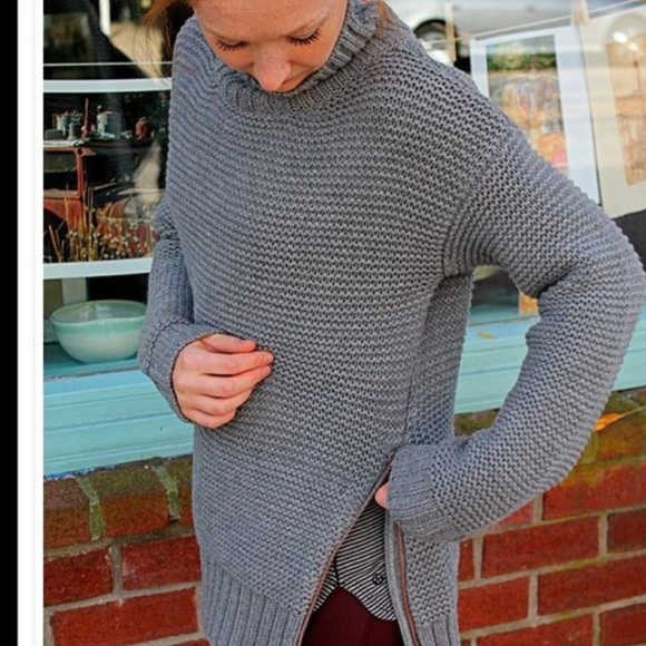 Lululemon Karma Kurmasana Sweater - Picture 2 of 10